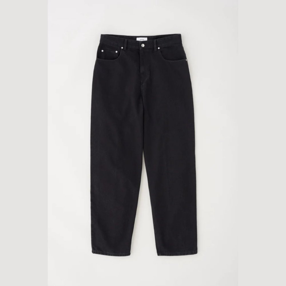 KOTN Anti-fit Denim in Black 26